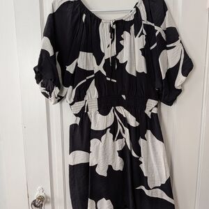 Nine West Black and White Floral Midi Dress